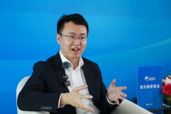 <b>使人更好地赋强人类社会</b>